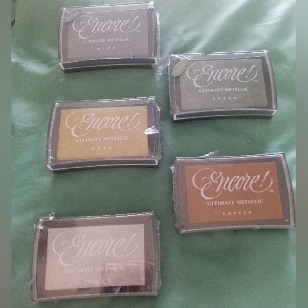 New LOT Encore 5 Different Colors Ultimate Metallic Ink Pads